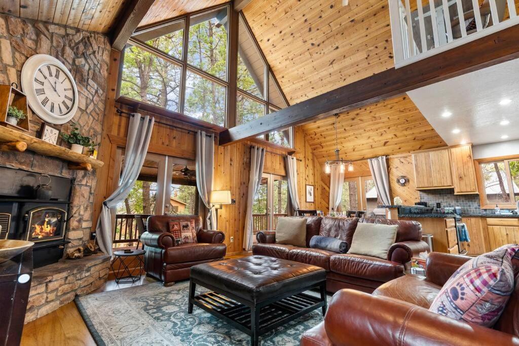 Luxury Cabin Oasis Getaway Heart Of Munds Park Zewnętrze zdjęcie